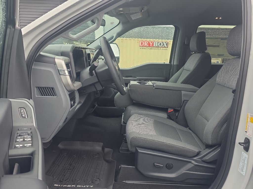 New 2026 Ford F350 XLT image 13