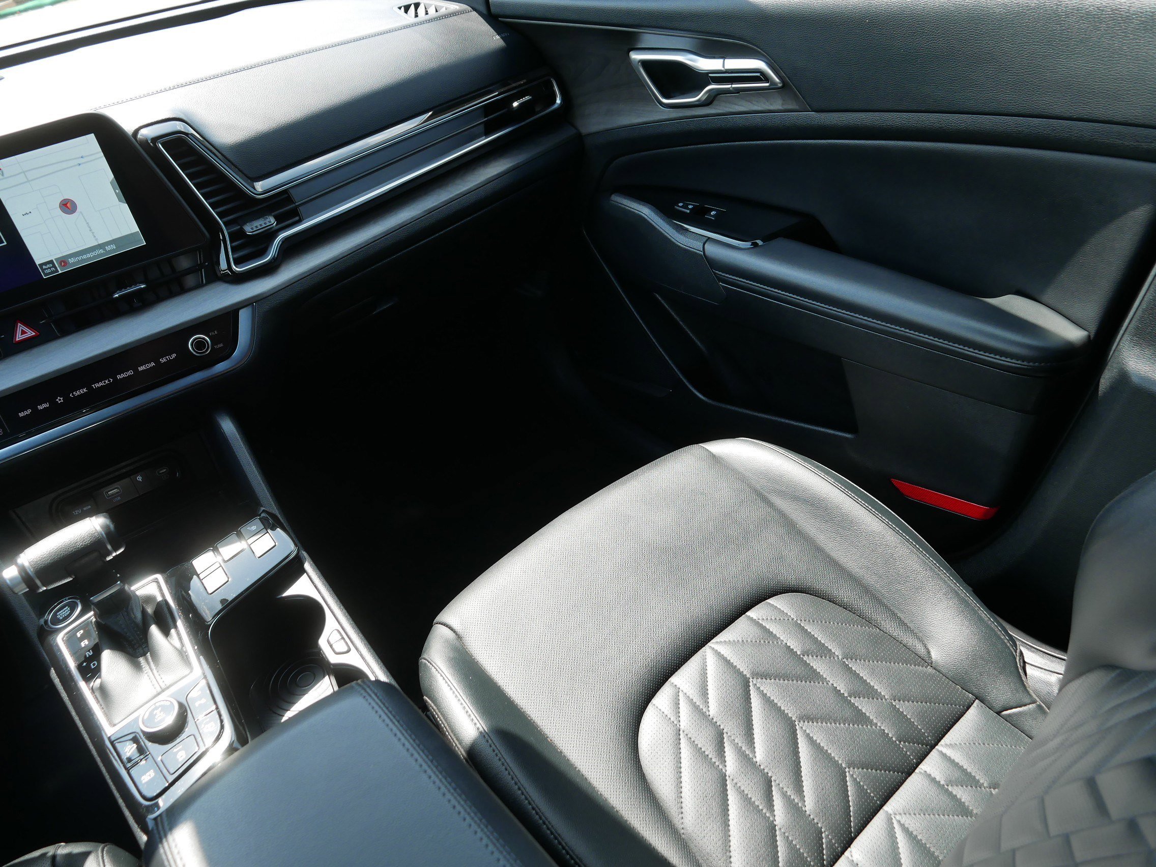 Certified 2023 Kia Sportage X-Line w/ X-Line Premium Package image 11