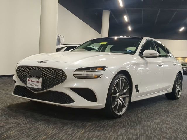 Used 2022 Genesis G70 2.0T w/ Prestige Package image 7