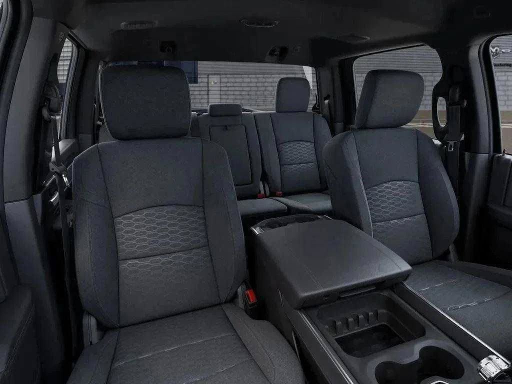 New 2026 RAM 2500 Big Horn AWD/4WD image 45
