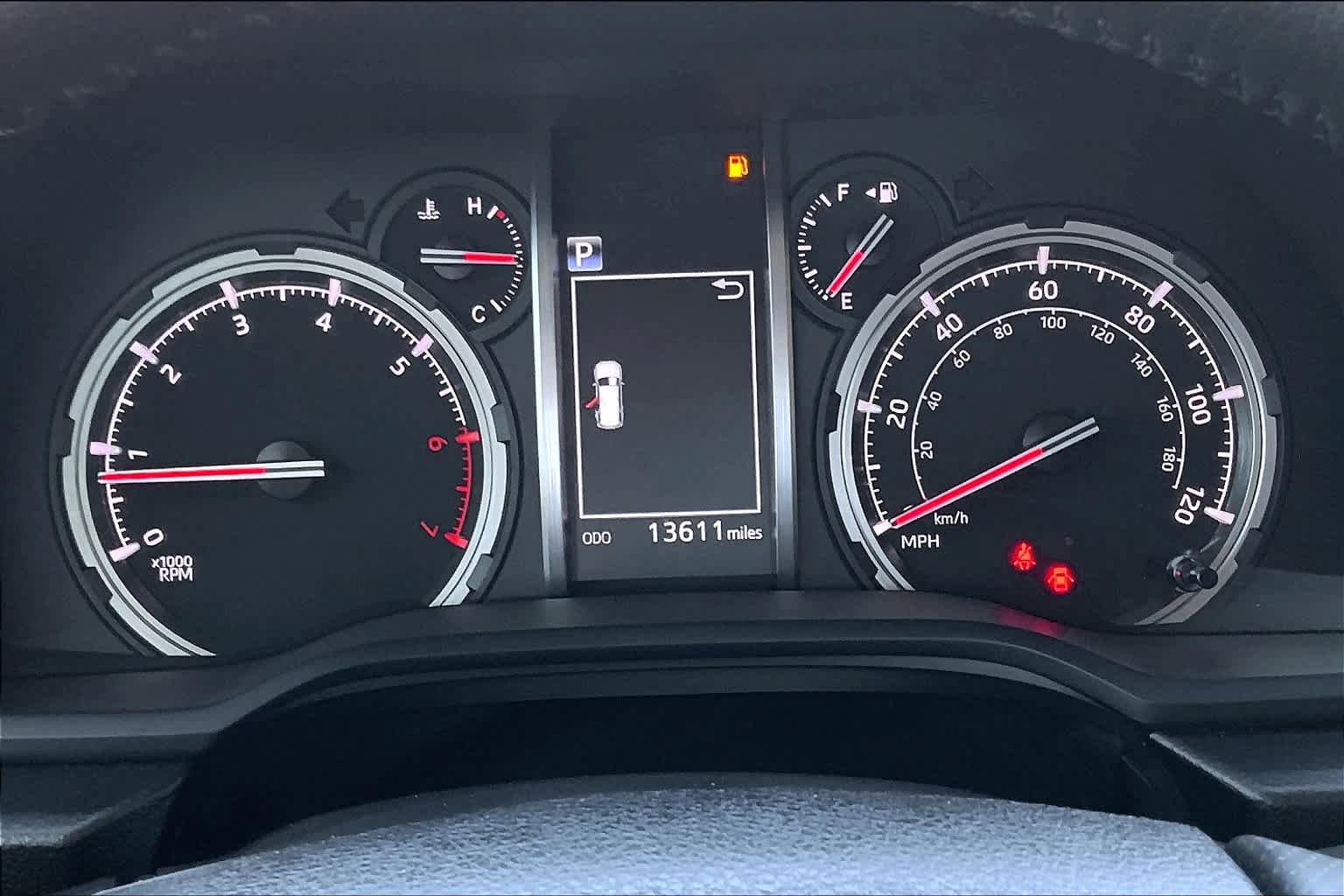 Used 2021 Toyota 4Runner TRD Off-Road Premium AWD/4WD image 27