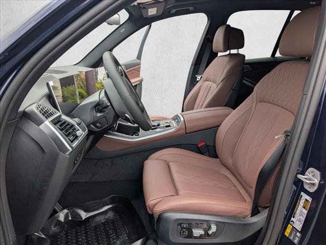 New 2026 BMW X5 xDrive50e w/ M Sport Package AWD/4WD image 16