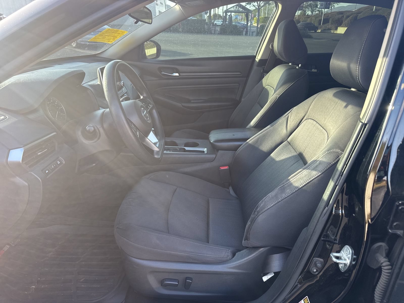 Used 2020 Nissan Altima 2.5 S FWD image 14