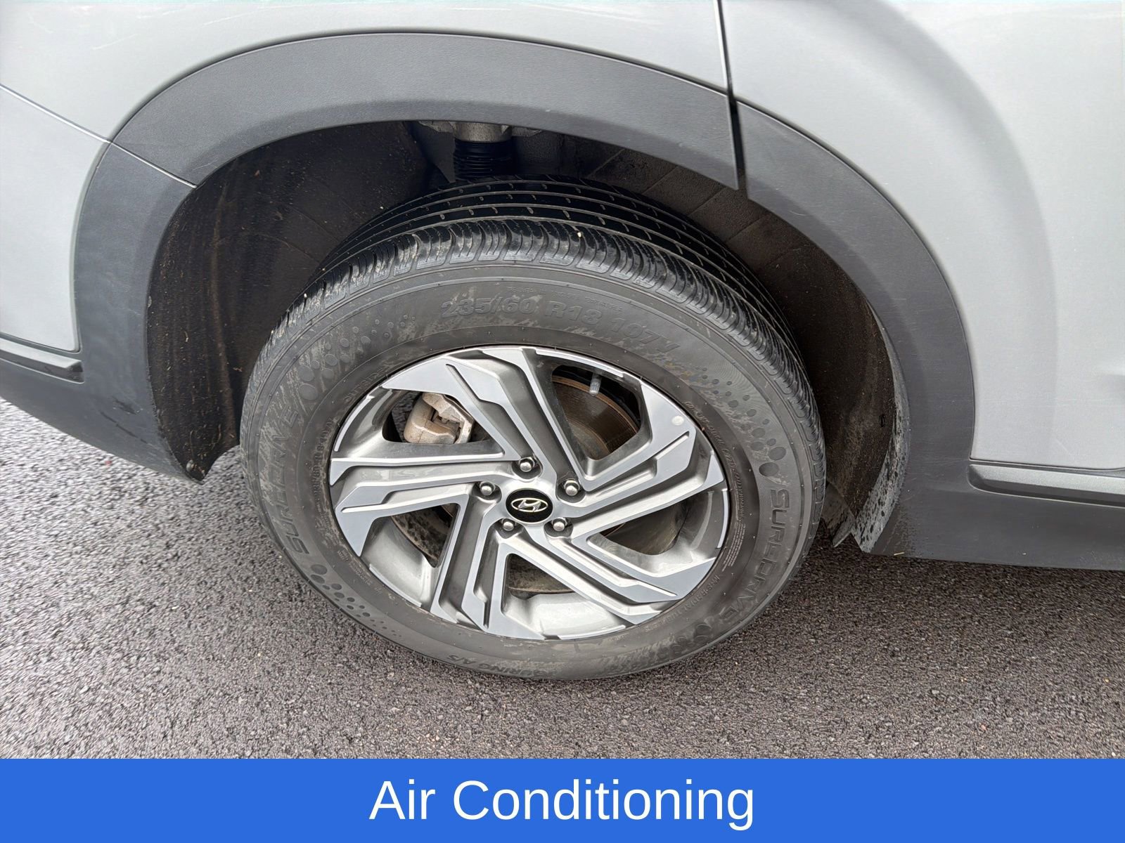 Used 2023 Hyundai Santa Fe SEL image 25