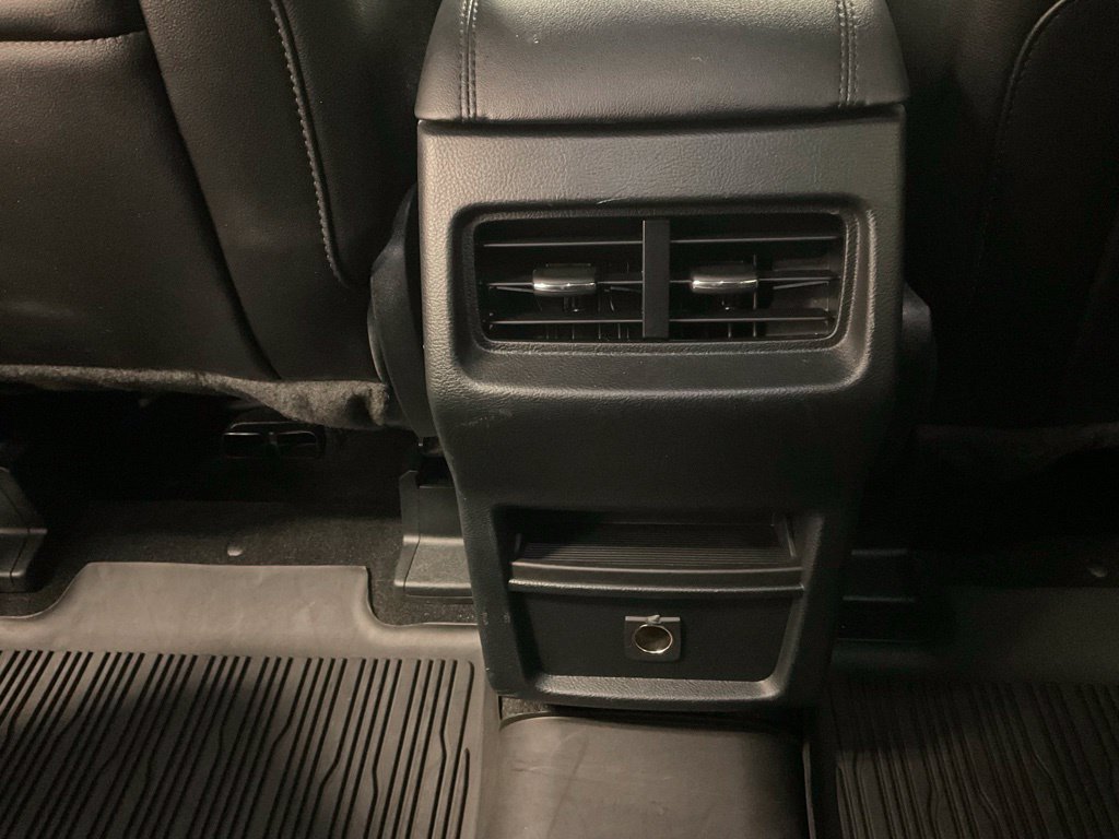 Used 2019 Ford Edge SEL w/ Equipment Group 201A FWD image 36