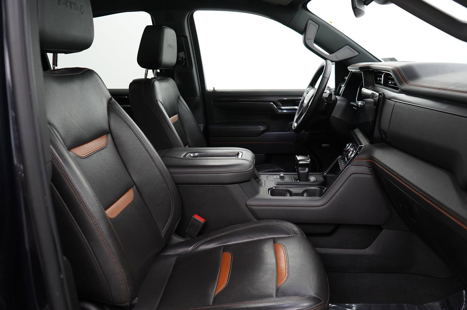 Used 2022 GMC Sierra 1500 AT4 image 13