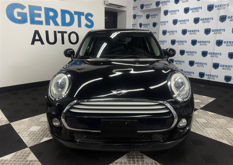 Used 2015 MINI Cooper 4-Door Hardtop FWD image 2