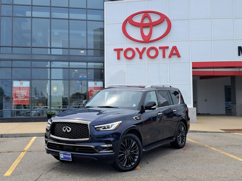 Used 2021 INFINITI QX80 Premium Select w/ All-Season Package AWD/4WD video 1