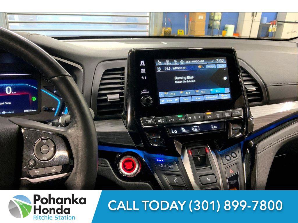 Used 2024 Honda Odyssey Elite image 5
