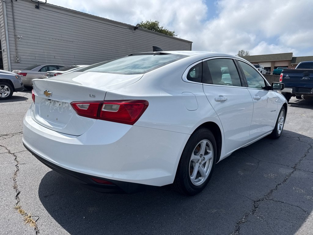 Used 2016 Chevrolet Malibu LS FWD image 6