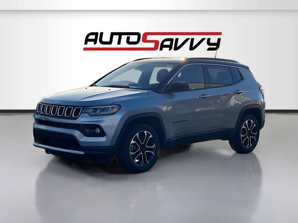 Used 2023 Jeep Compass Limited image 3