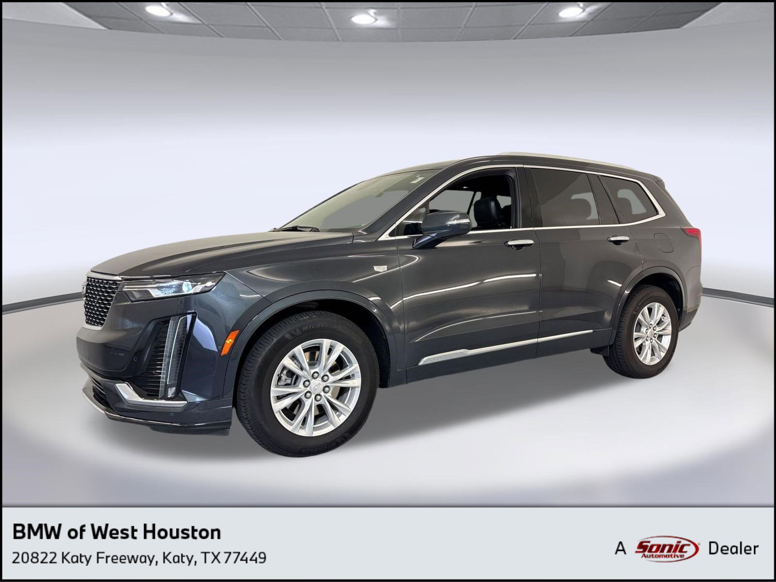 Used 2022 Cadillac XT6 Luxury w/ LPO, Floor Liner Package AWD/4WD image 1