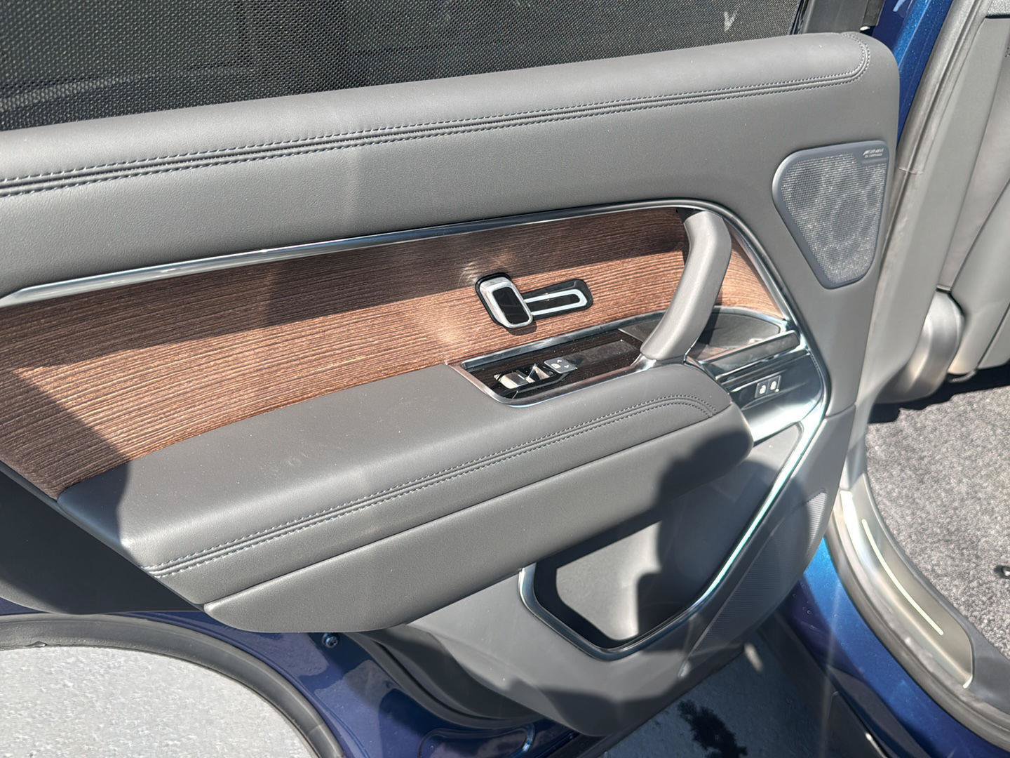 New 2026 Land Rover Range Rover SE AWD/4WD image 24