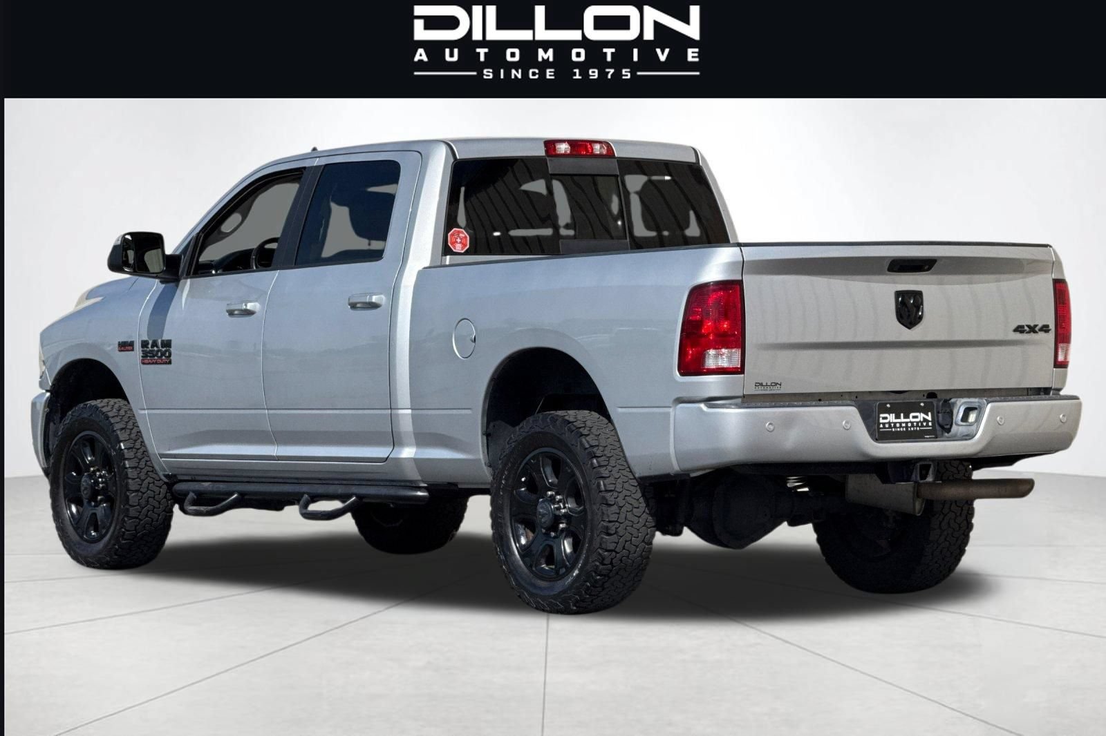 Used 2017 RAM 3500 Big Horn w/ Sport Appearance Group AWD/4WD image 6