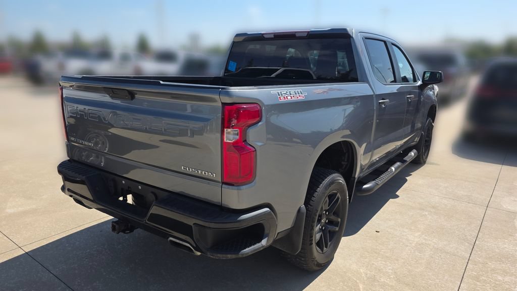 Used 2019 Chevrolet Silverado 1500 Custom Trail Boss w/ Custom Convenience Package AWD/4WD image 5