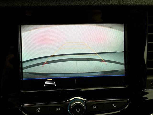 Used 2022 Buick Encore Preferred w/ Safety Package image 15