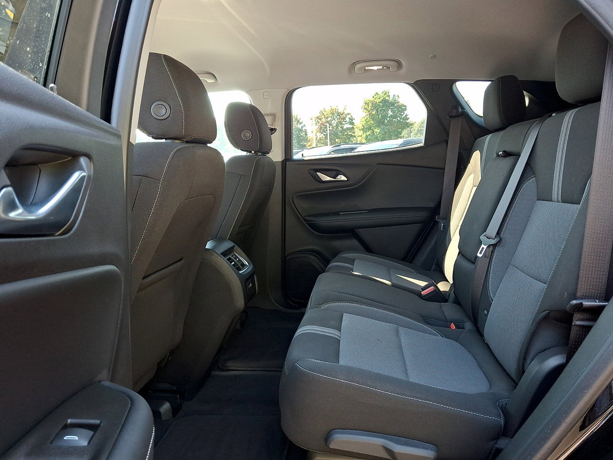 Used 2023 Chevrolet Blazer LT FWD image 10