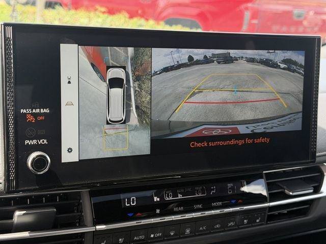 Certified 2025 Toyota Sienna Platinum AWD/4WD image 16