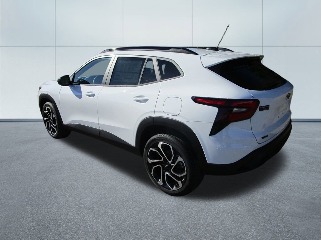 New 2026 Chevrolet Trax RS w/ Sunroof Package image 3