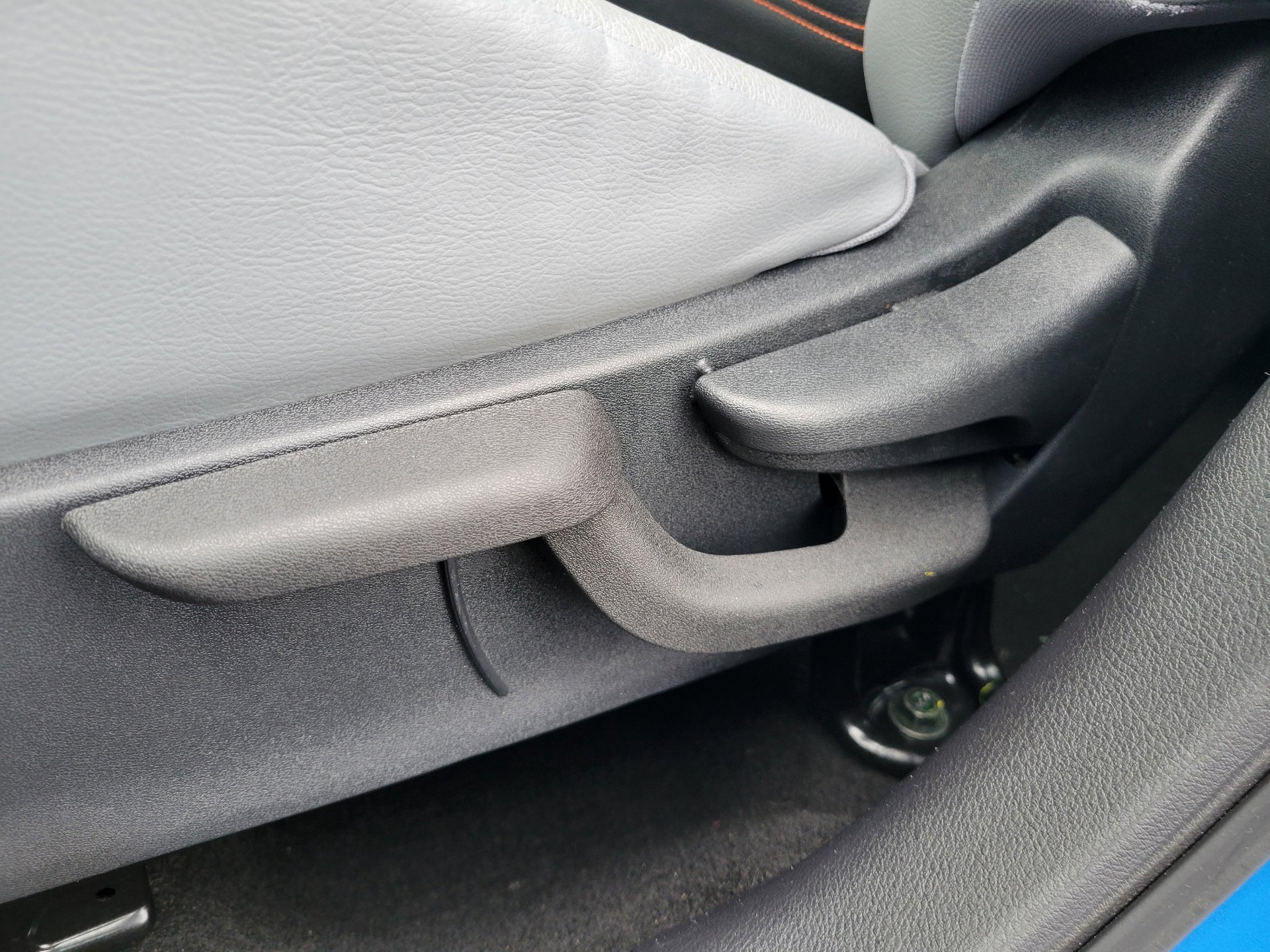 Certified 2023 Nissan Kicks SR w/ SR Premium Package image 16