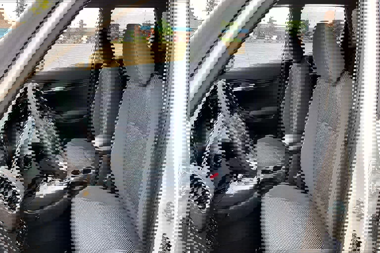 Certified 2024 Kia Seltos LX image 11