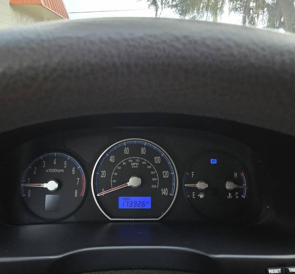 Used 2007 Hyundai Santa Fe GLS FWD image 11