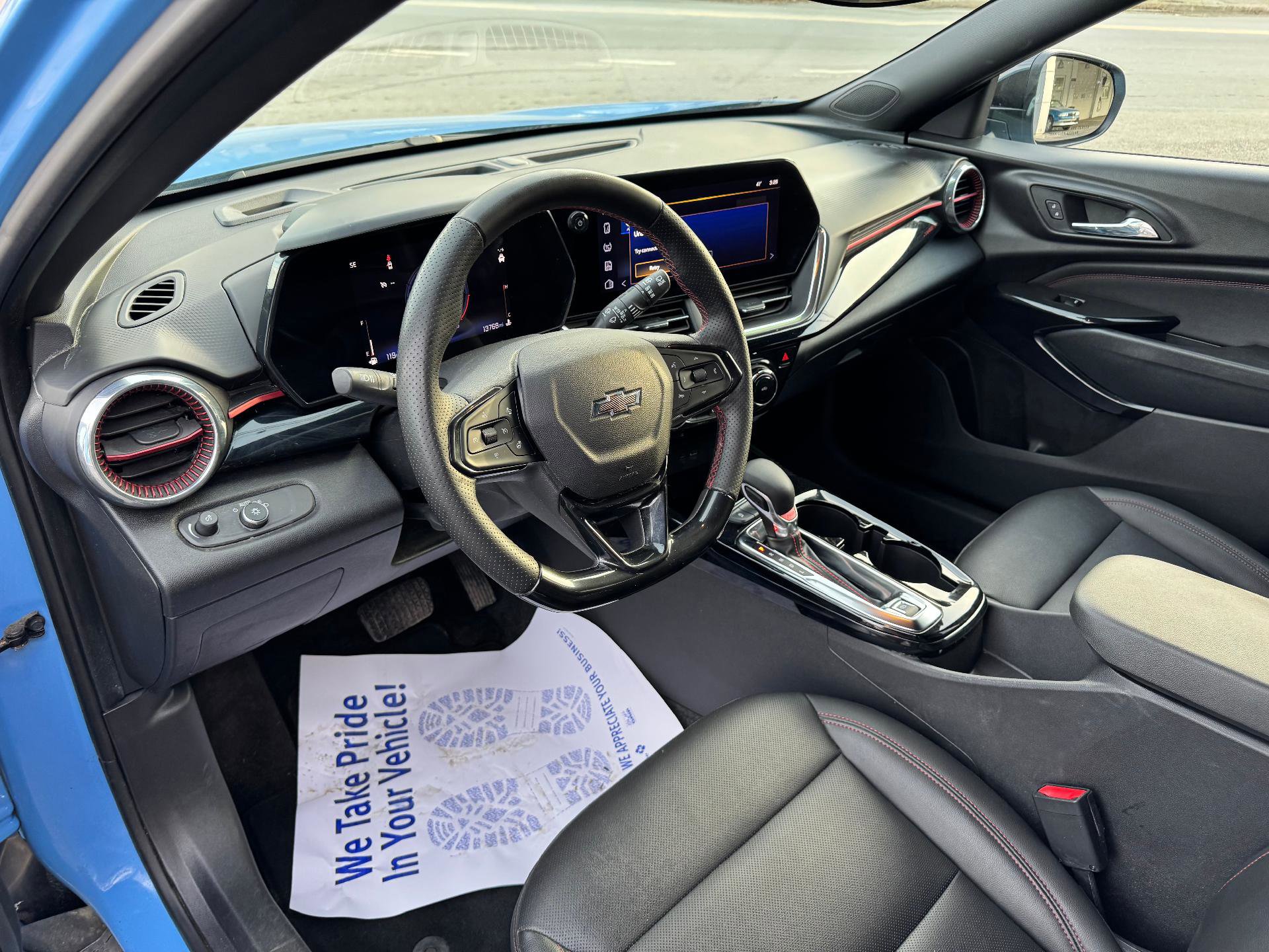 Used 2024 Chevrolet Trax RS w/ Driver Confidence Package image 21