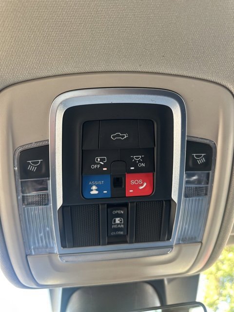 Used 2022 RAM 1500 Laramie image 19