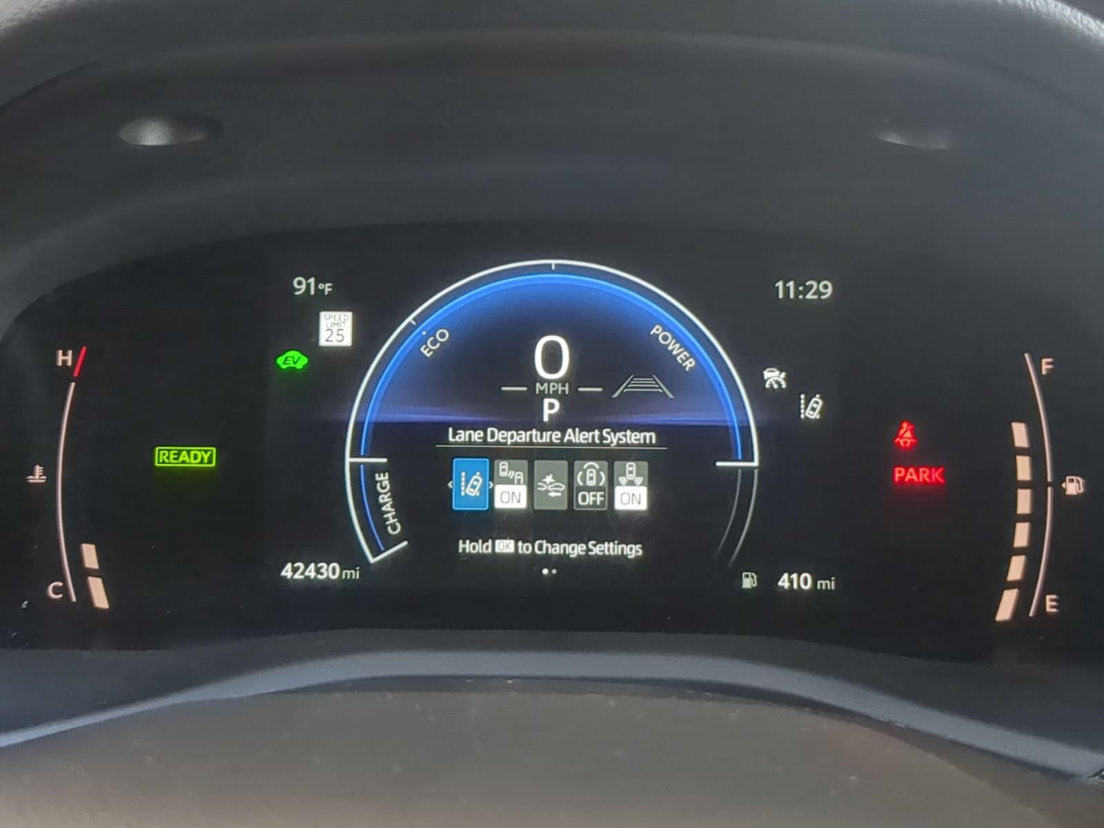 Used 2025 Toyota Camry LE FWD image 14