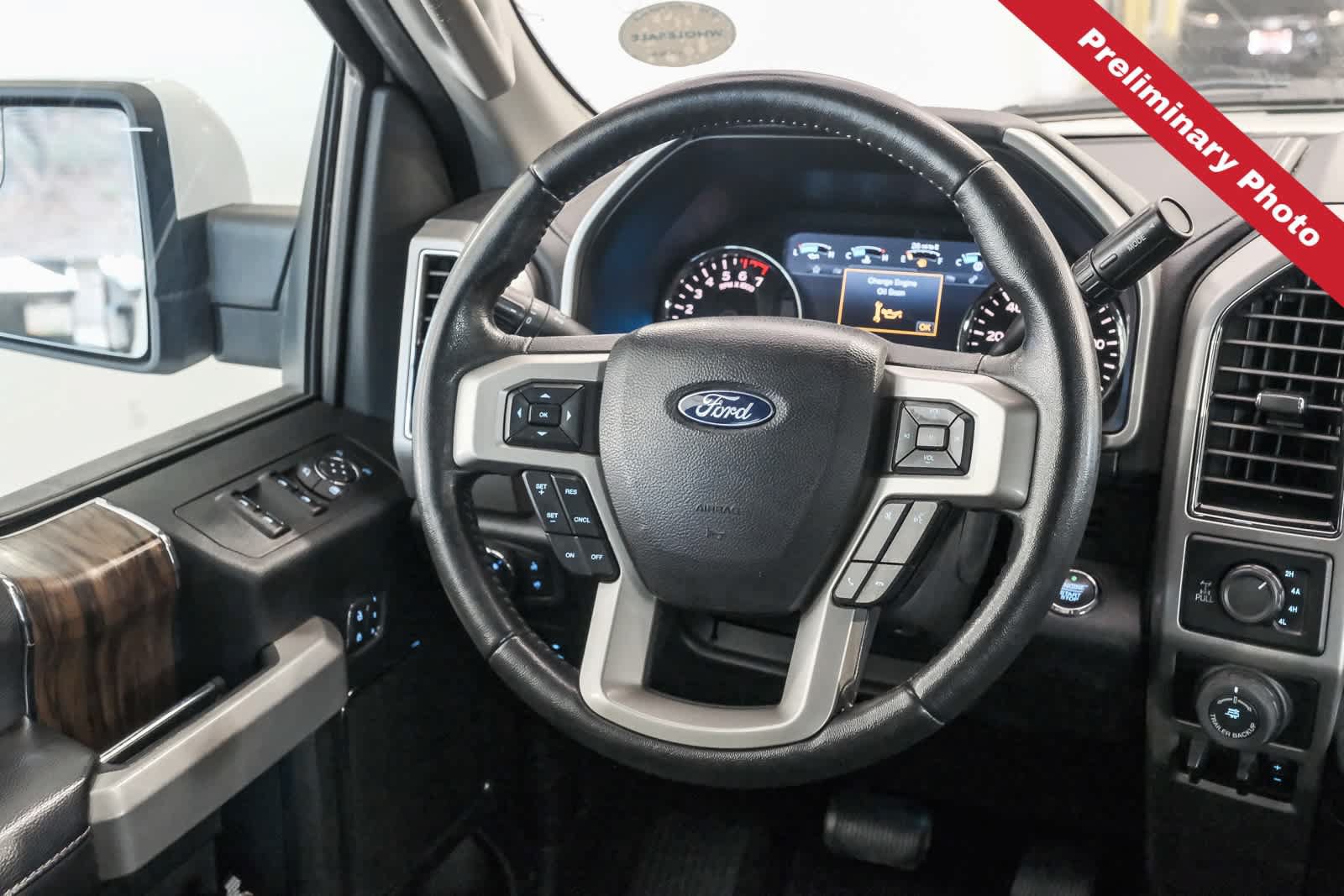 Used 2018 Ford F150 Lariat w/ Heavy-Duty Payload Package AWD/4WD image 13
