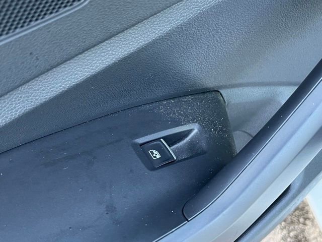 Used 2023 Volkswagen Jetta Sport image 25