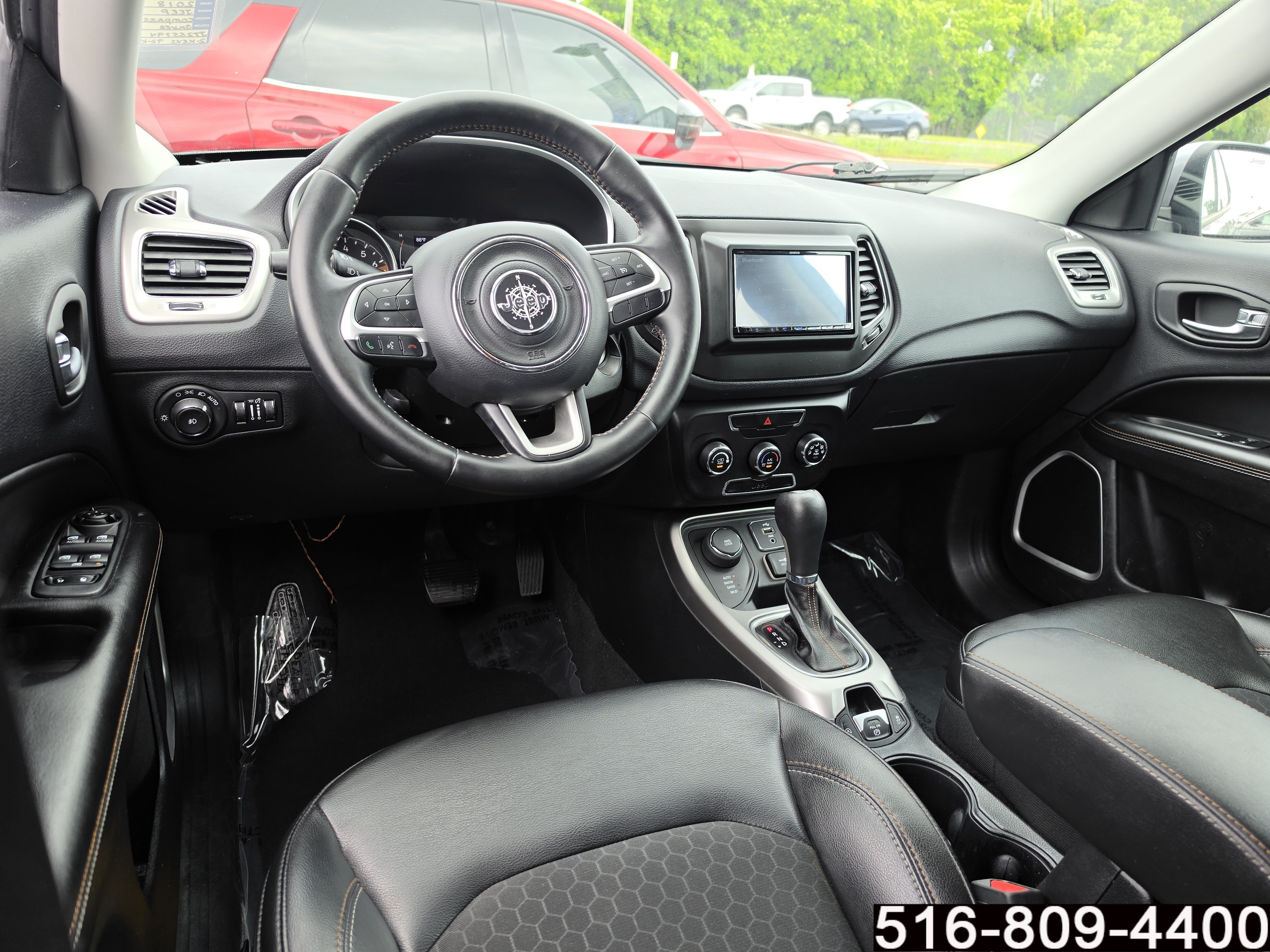 Used 2018 Jeep Compass Latitude AWD/4WD image 11