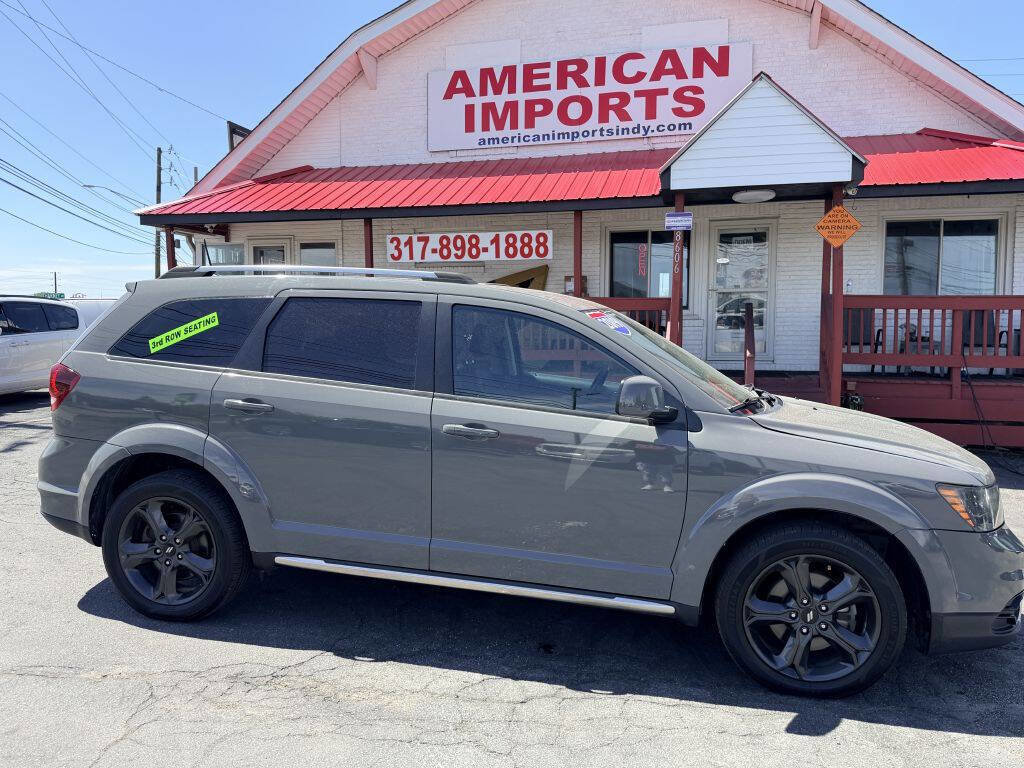 Used 2019 Dodge Journey Crossroad FWD image 1