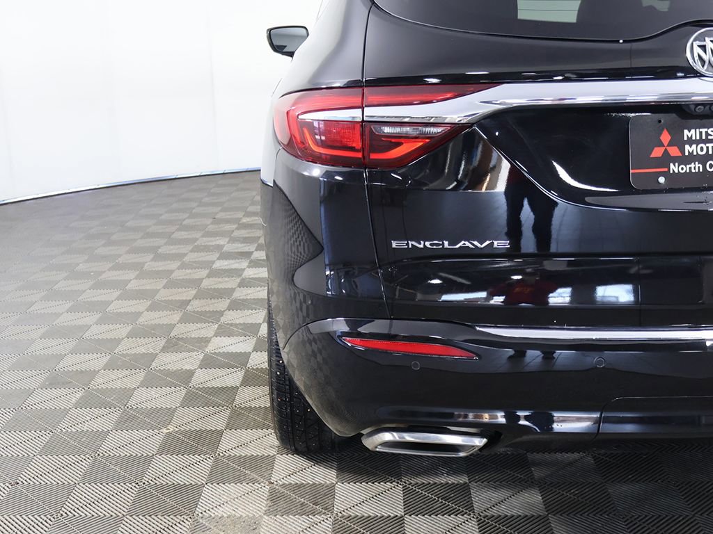 Used 2021 Buick Enclave Avenir w/ Avenir Technology Package image 19