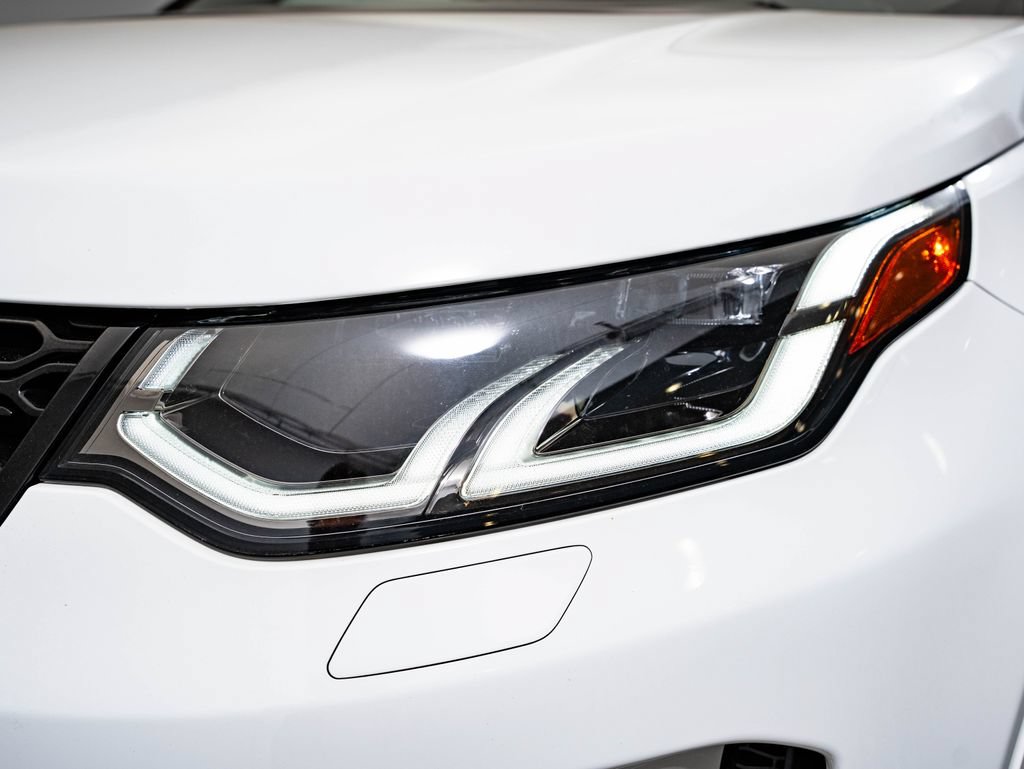 Used 2023 Land Rover Discovery Sport SE R-Dynamic AWD/4WD image 14