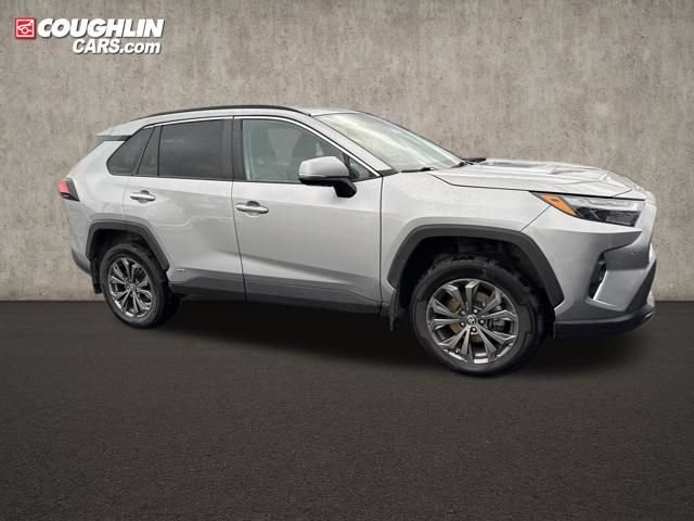 Used 2023 Toyota RAV4 Limited AWD/4WD image 3