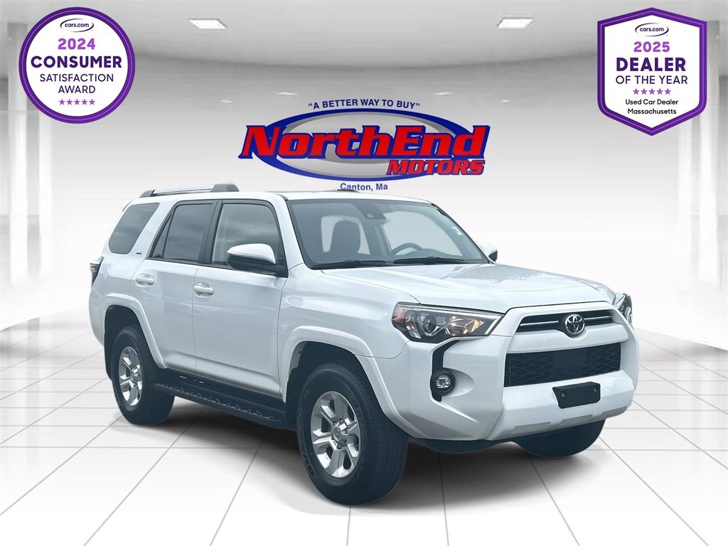 Used 2024 Toyota 4Runner SR5 image 1