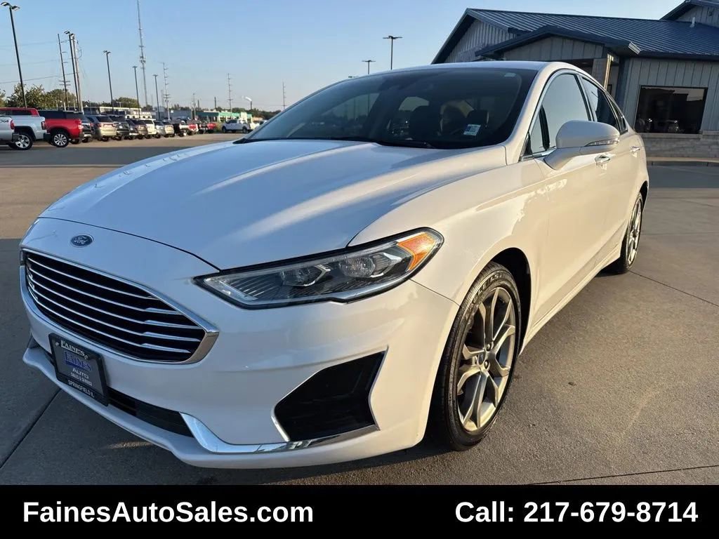 Used 2019 Ford Fusion SEL FWD image 3