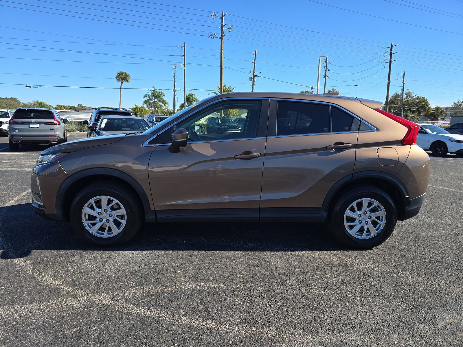 Used 2019 Mitsubishi Eclipse Cross ES image 6