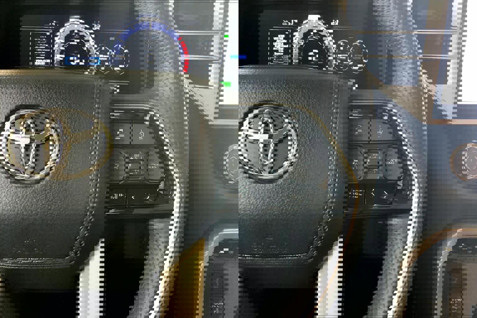 Used 2024 Toyota Sequoia Limited image 24