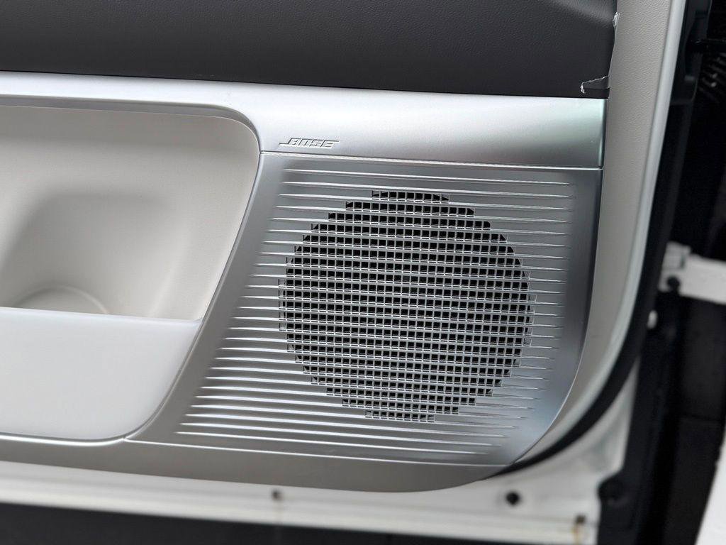 New 2026 Hyundai Ioniq 9 Limited image 37