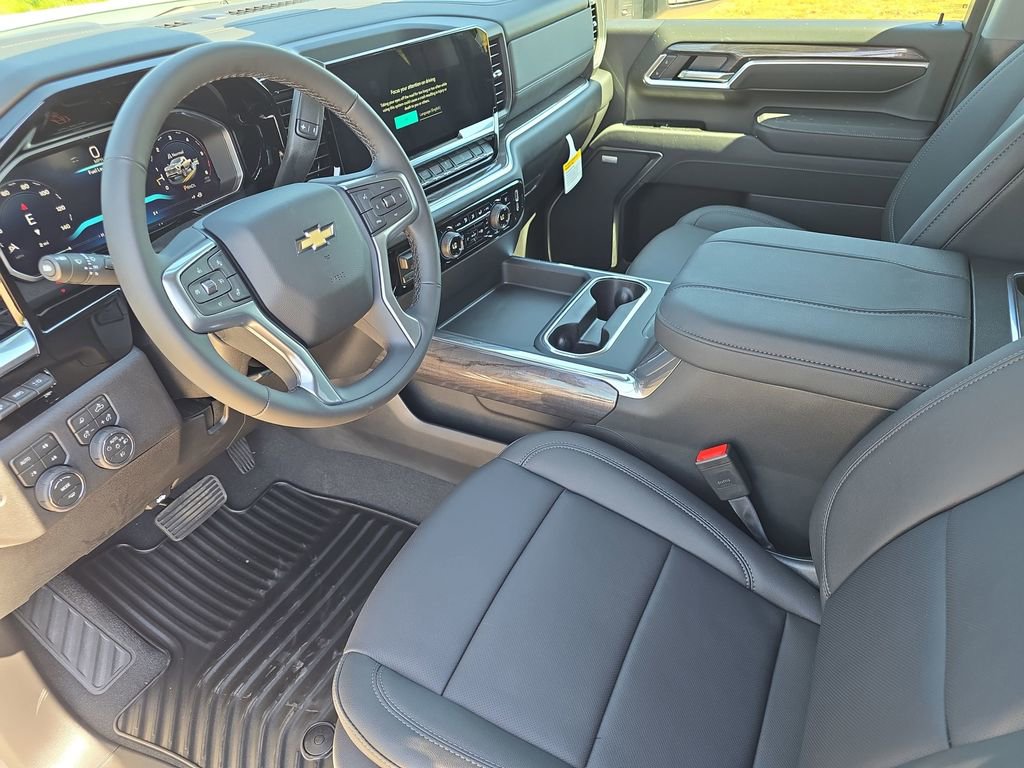 New 2026 Chevrolet Silverado 3500 LTZ w/ LTZ Premium Package AWD/4WD image 16