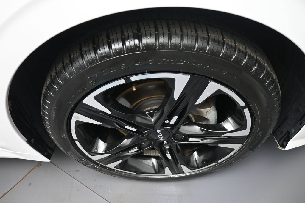 Used 2024 Kia K5 GT-Line FWD image 13
