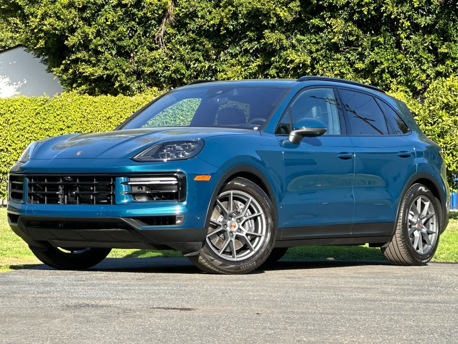 Certified 2025 Porsche Cayenne