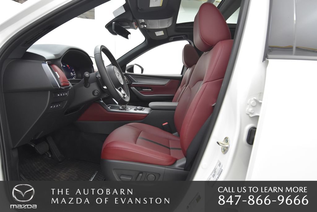 Certified 2025 MAZDA CX-70 3.3 Turbo S w/ Premium Package AWD/4WD image 30