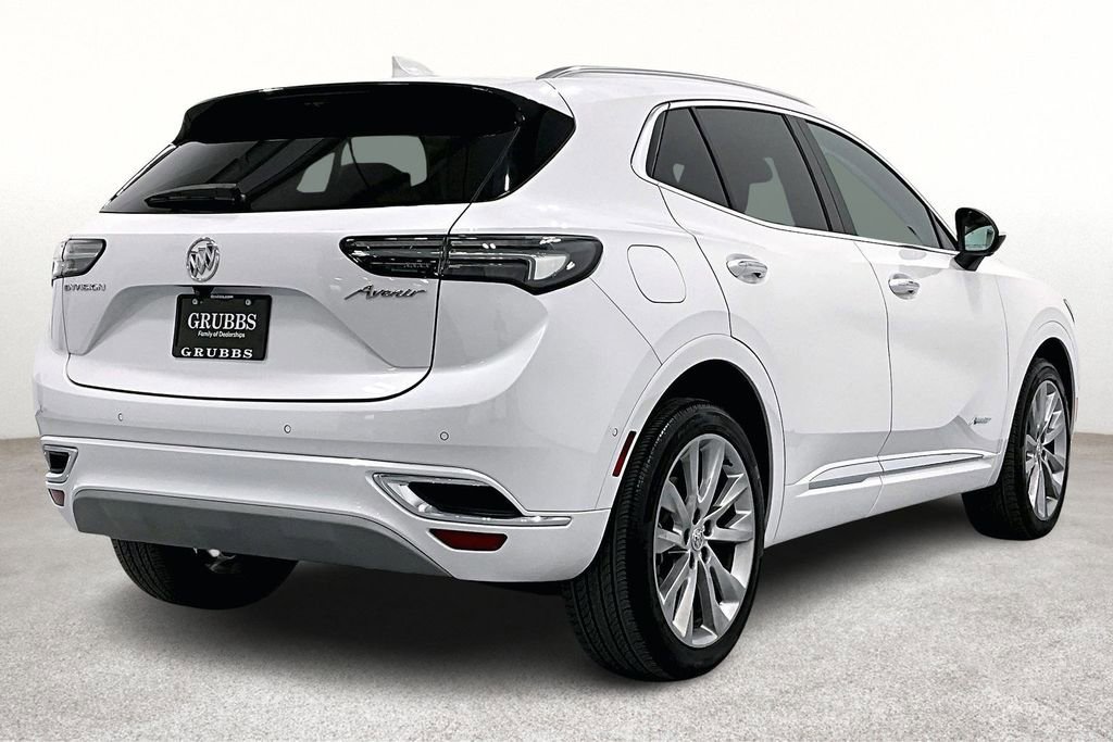Used 2023 Buick Envision Avenir image 2