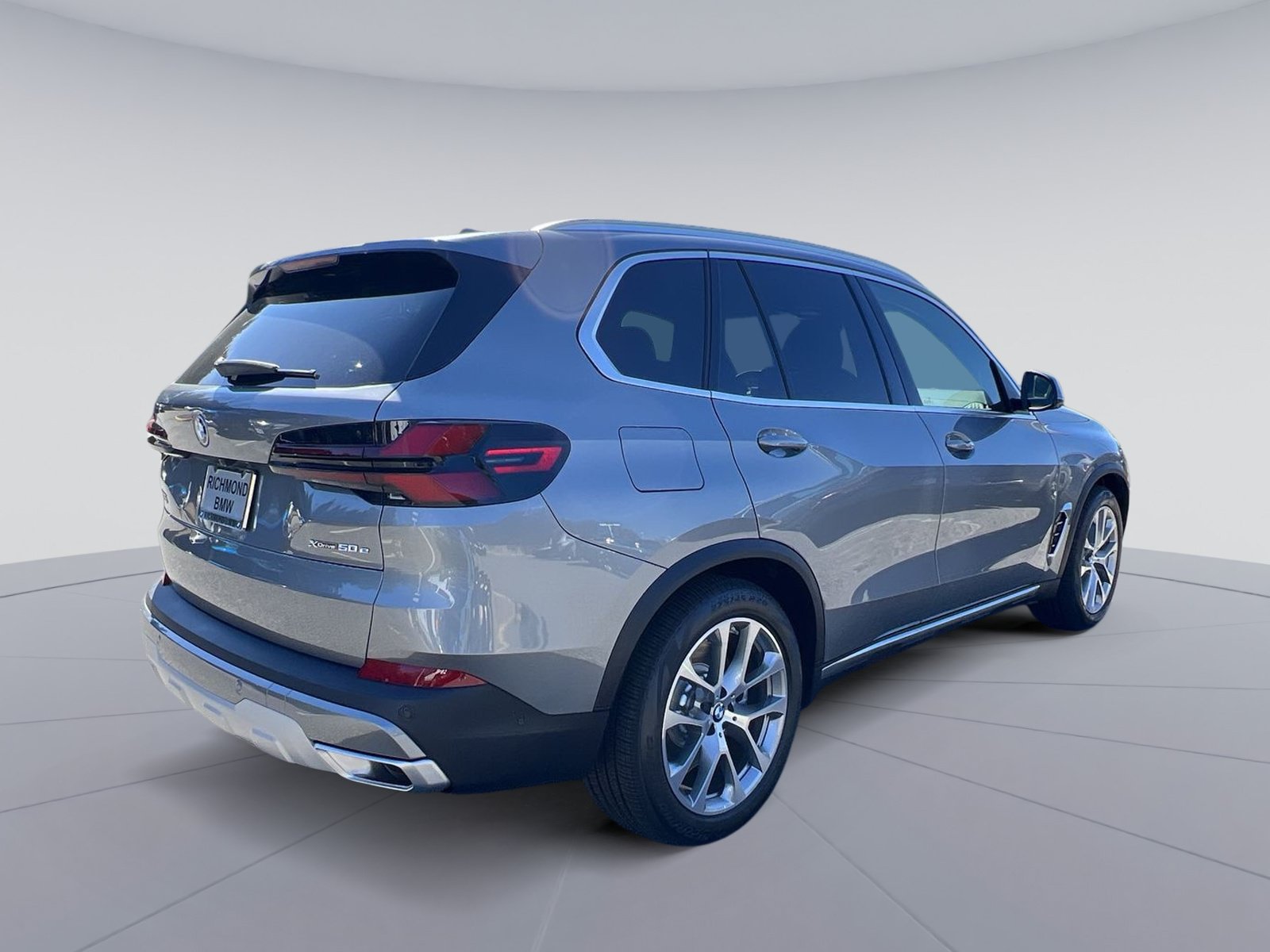 New 2026 BMW X5 xDrive50e AWD/4WD image 5