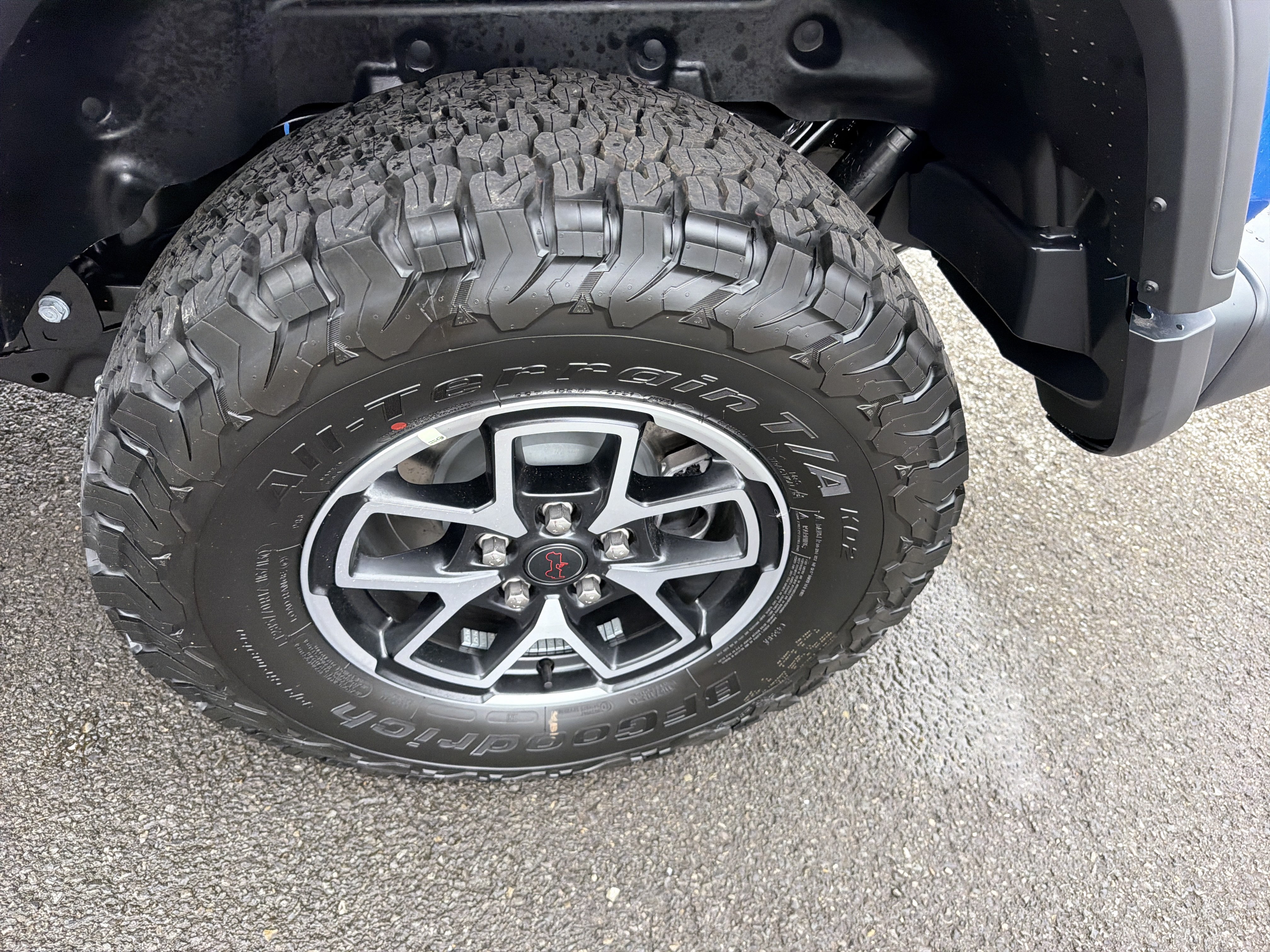 New 2027 Jeep Wrangler Unlimited Rubicon AWD/4WD image 12