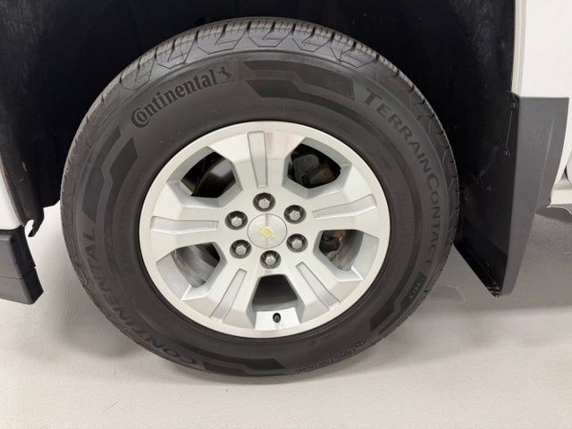 Certified 2018 Chevrolet Silverado 1500 LT w/ All Star Edition AWD/4WD image 17