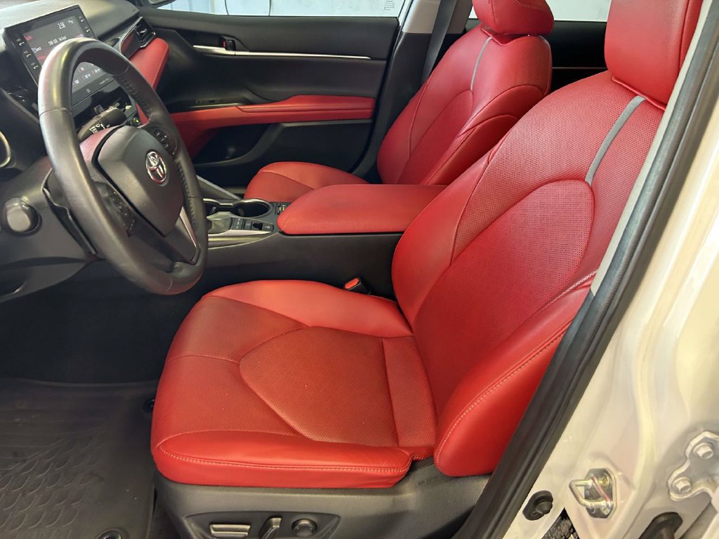 Used 2024 Toyota Camry XSE w/ Navigation Package FWD image 15